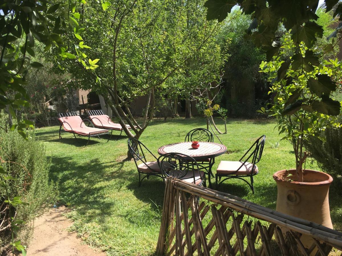 Dar Lorkam Bed & Breakfast Скура Екстериор снимка