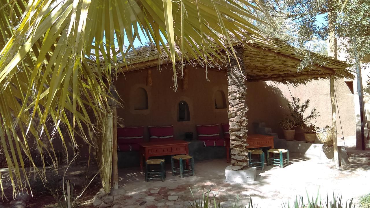 Dar Lorkam Bed & Breakfast Скура Екстериор снимка